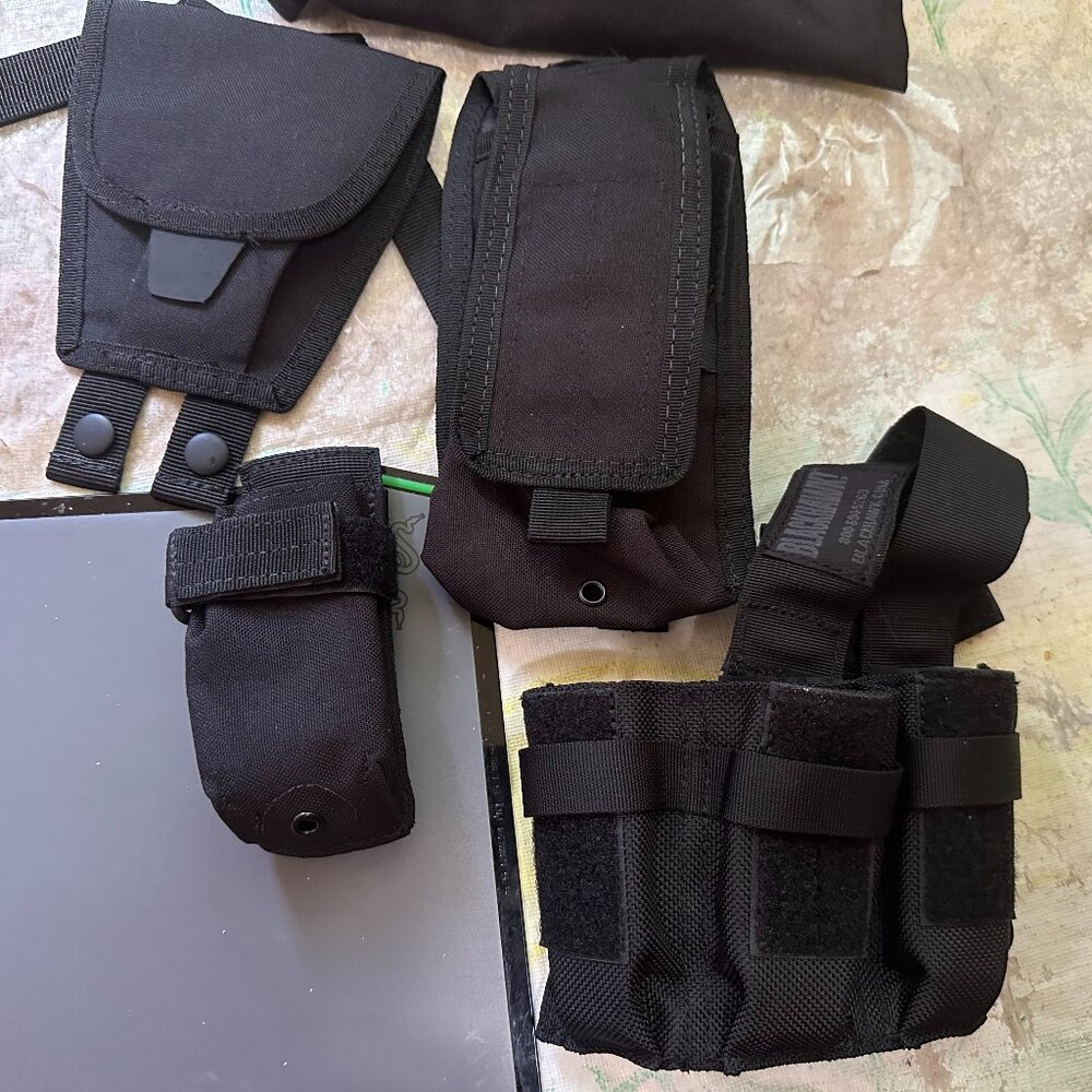 Condor 3 Fold Pouch Black MA22-002 + Accessories